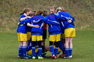 Bild 98 - B-Juniorinnen Tus Tensfeld - TSV Gnutz o.W. : Ergebnis: 1:3